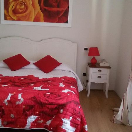 Bed and Breakfast La Rocchetta Valeggio sul Mincio Zewnętrze zdjęcie