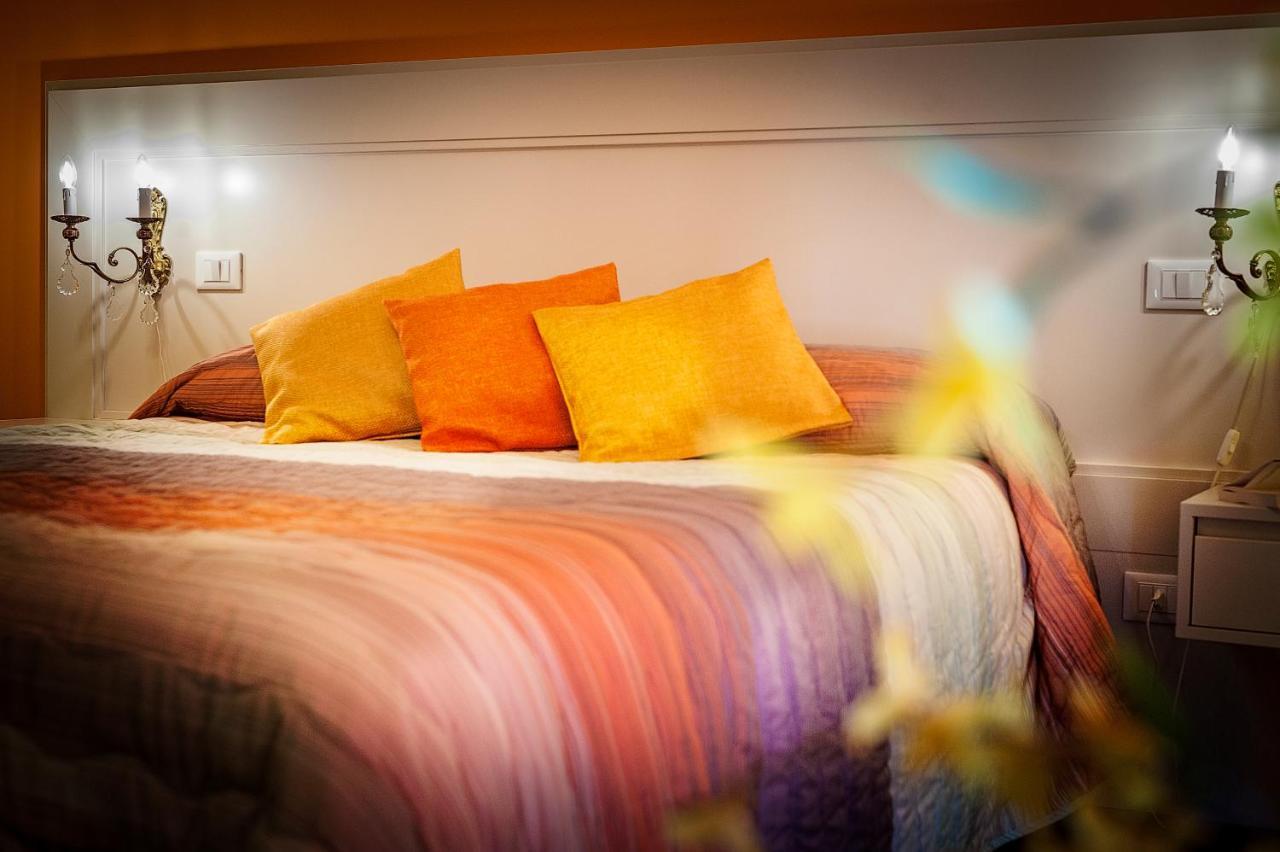 Bed and Breakfast La Rocchetta Valeggio sul Mincio Zewnętrze zdjęcie