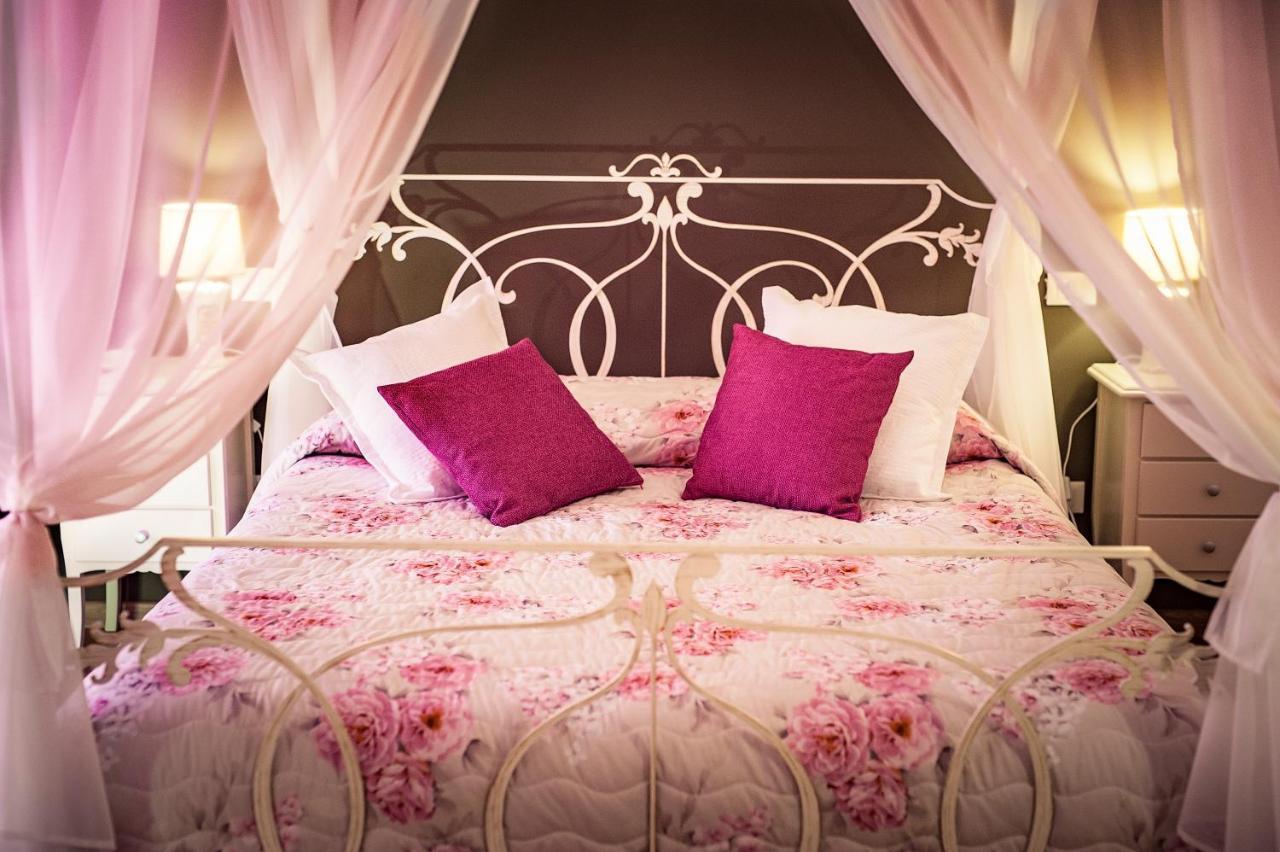 Bed and Breakfast La Rocchetta Valeggio sul Mincio Zewnętrze zdjęcie
