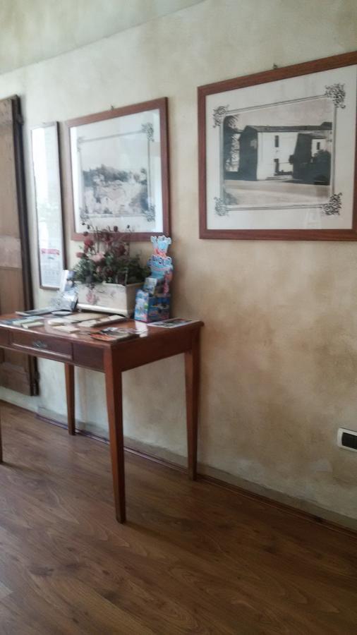 Bed and Breakfast La Rocchetta Valeggio sul Mincio Zewnętrze zdjęcie
