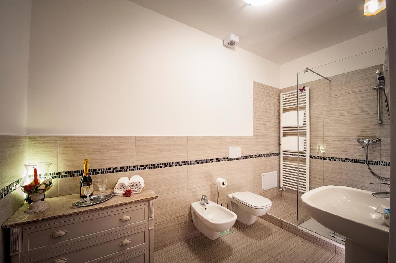 Bed and Breakfast La Rocchetta Valeggio sul Mincio Zewnętrze zdjęcie